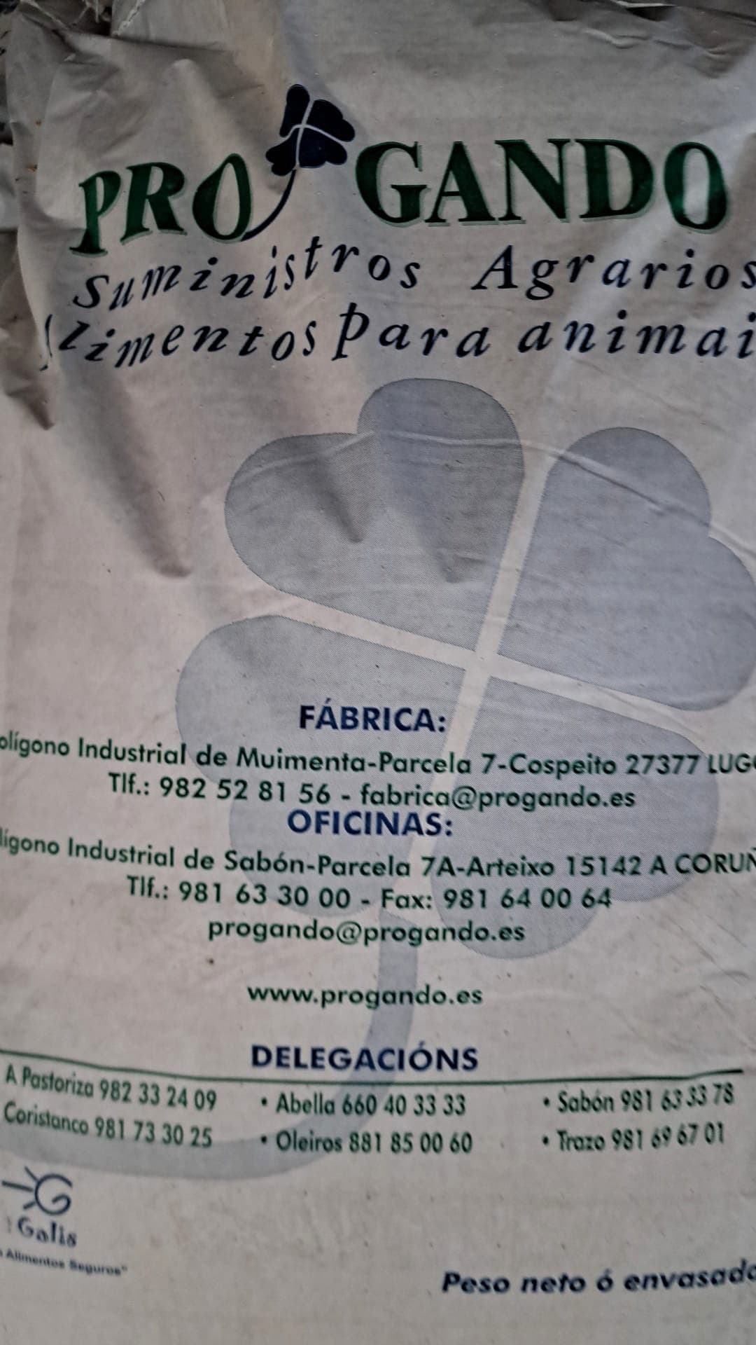 Tienda de piensos en Ferrol